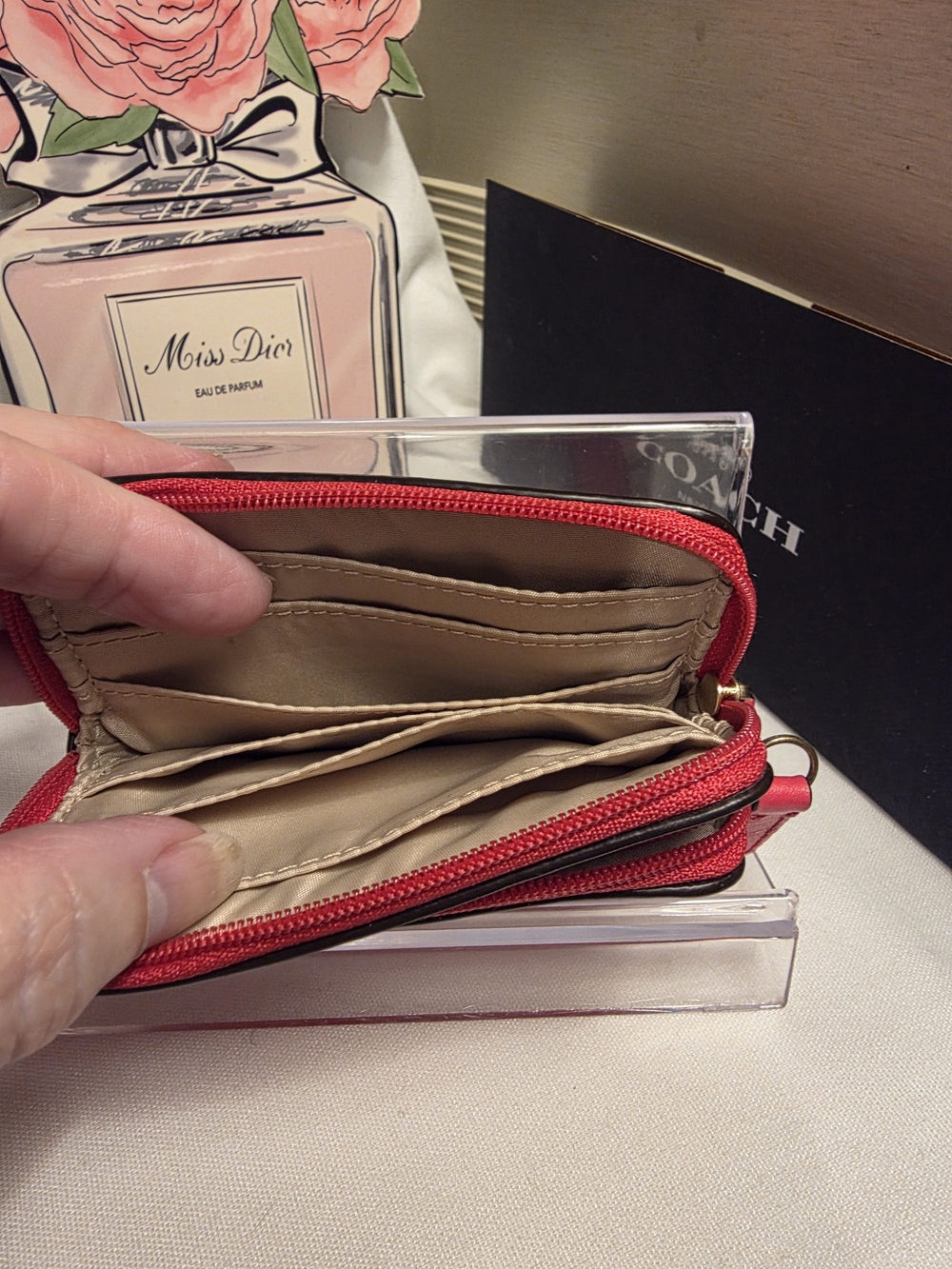 COACH Scarlett Red Leather Double-Zip Card/Coin Pouch - Picture 4 of 6